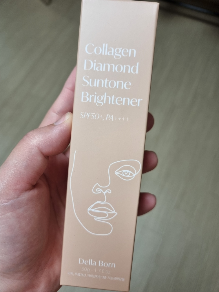 델라본 (DELLABORN) 콜라겐 다이아몬드 썬톤 브라이트너 [SPF50+/PA++++] review image