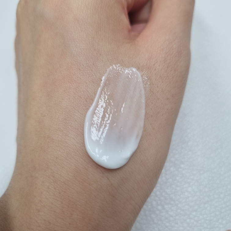 hince Scented Hand Balm [The Pillow] review image