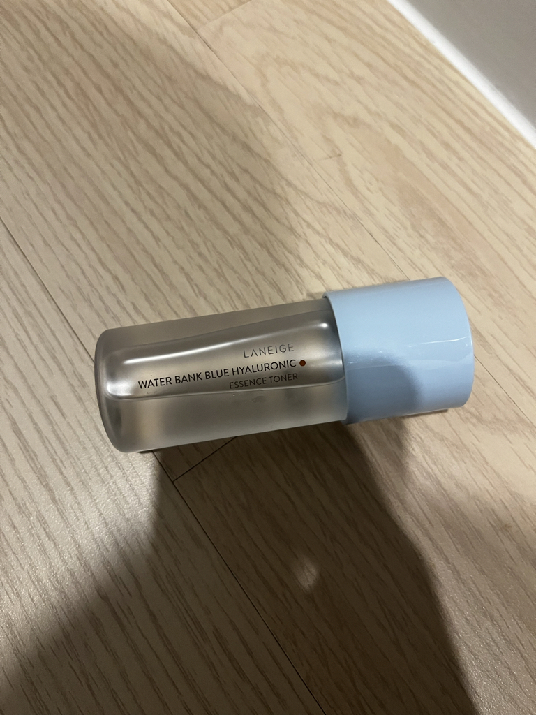 水库蓝色玻尿酸精华爽肤水 [中性·干性肌肤使用]的真实用户使用照片