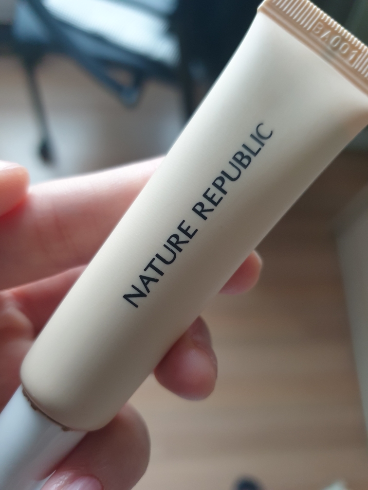네이처리퍼블릭 (NATUREREPUBLIC) 프로방스 크림 컨실러 [23호 내추럴베이지] review image