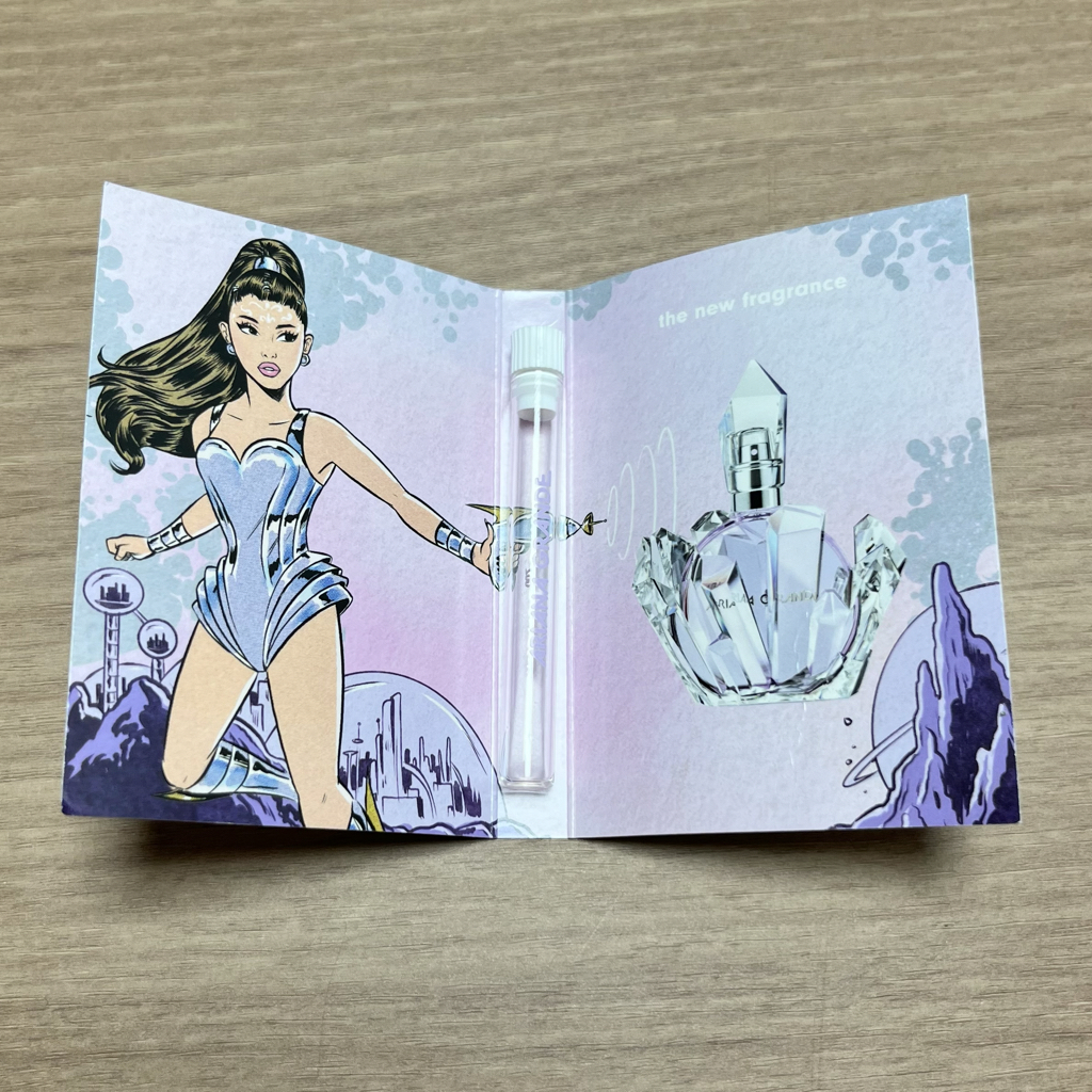 아리아나그란데 (ARIANAGRANDE) 알.이.엠 EDP review image
