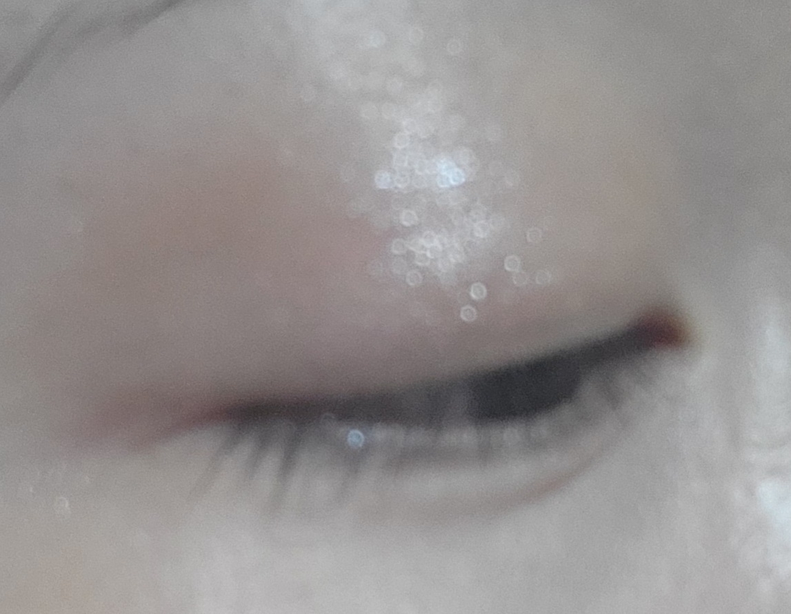 어반디케이 (URBANDECAY) 문더스트 모노 아이섀도우 [스페이스카우보이] review image