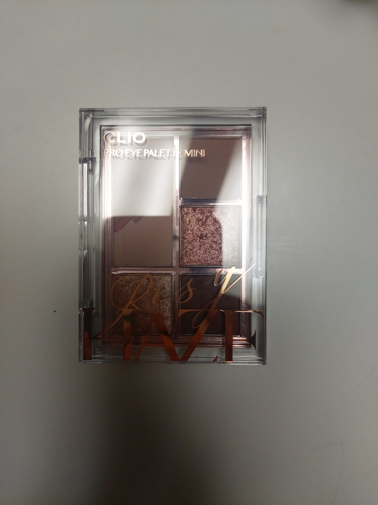 Real user review photo of Pro Eye Palette Mini [02 Rosy Haze]