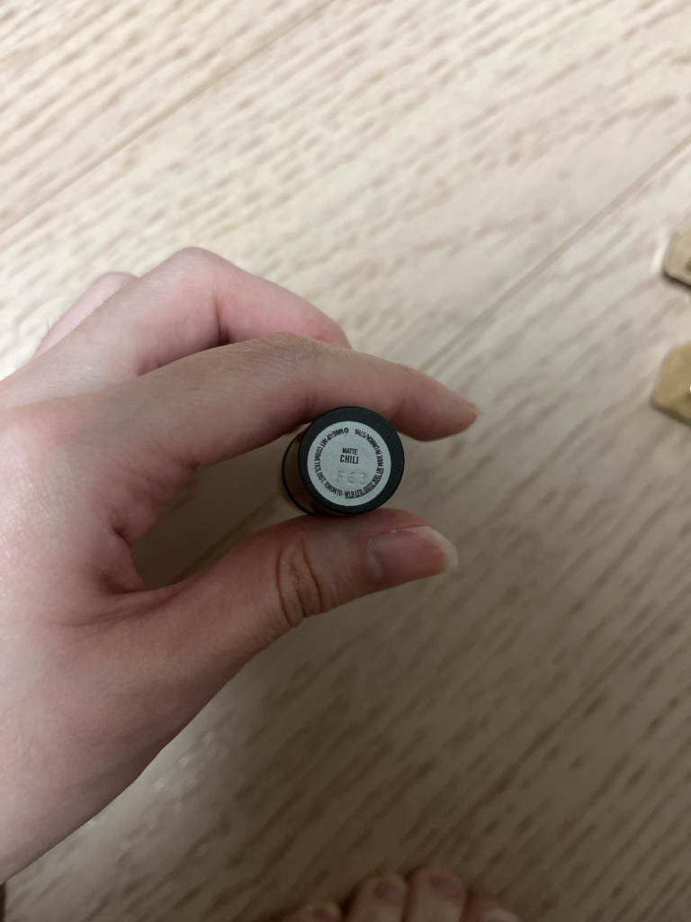辣椒色唇膏的真实用户使用照片
