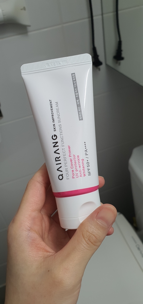 葡萄牙语完美功能防晒霜 [SPF50+/PA++++]的真实用户使用照片