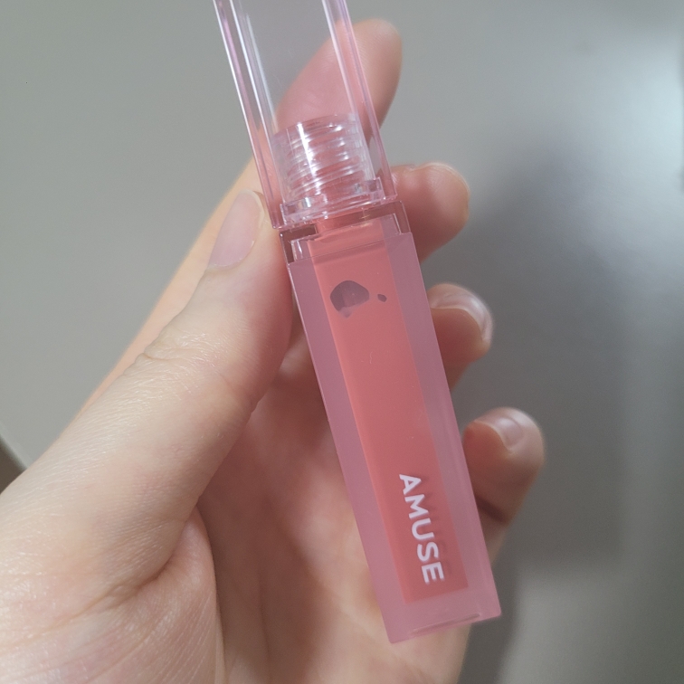 露水唇釉 [11 人间水蜜桃]的真实用户使用照片