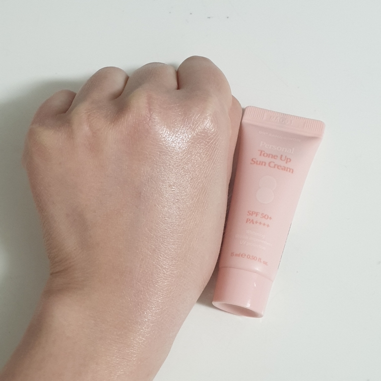 个人调色防晒霜 [SPF50+/PA++++] [01 Rosie] [01 Rosie的真实用户使用照片