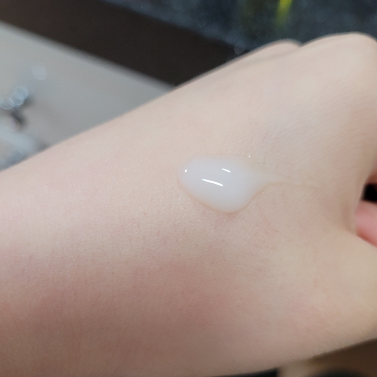 Real user review photo of RE-CURE NORDENAU CICA ESSENCE