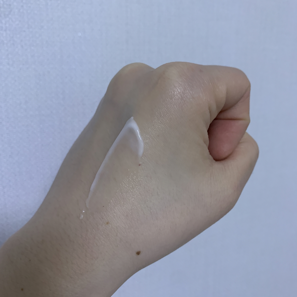 胶原蛋白眼霜的真实用户使用照片
