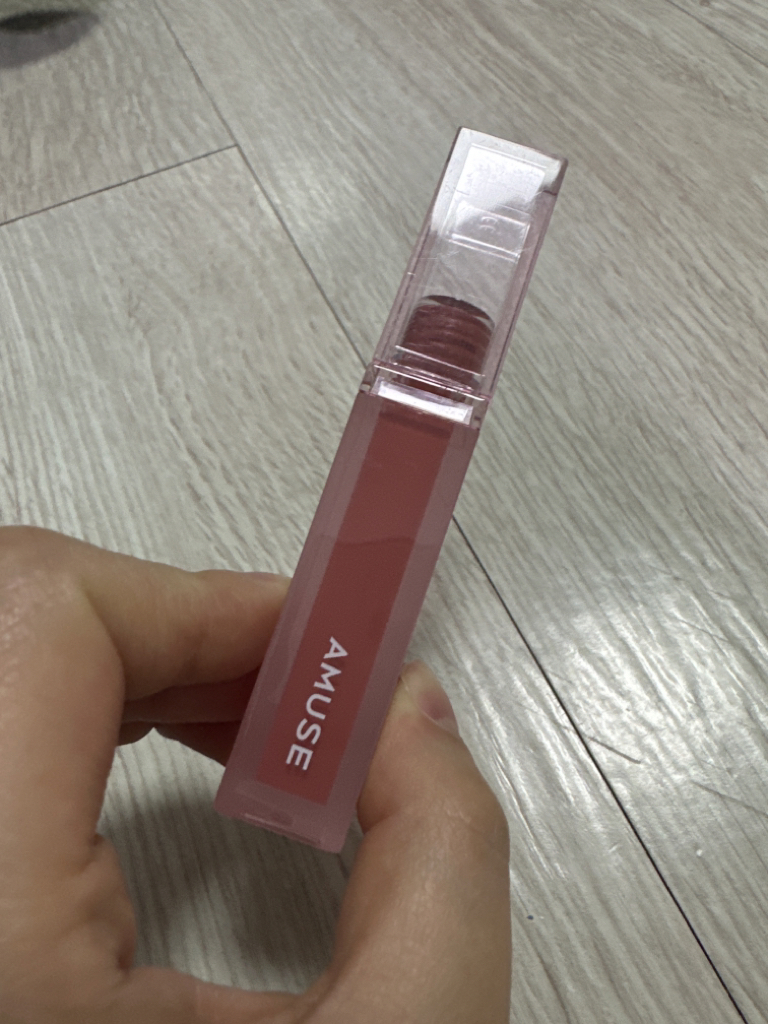 露水唇釉 [11 人间水蜜桃]的真实用户使用照片