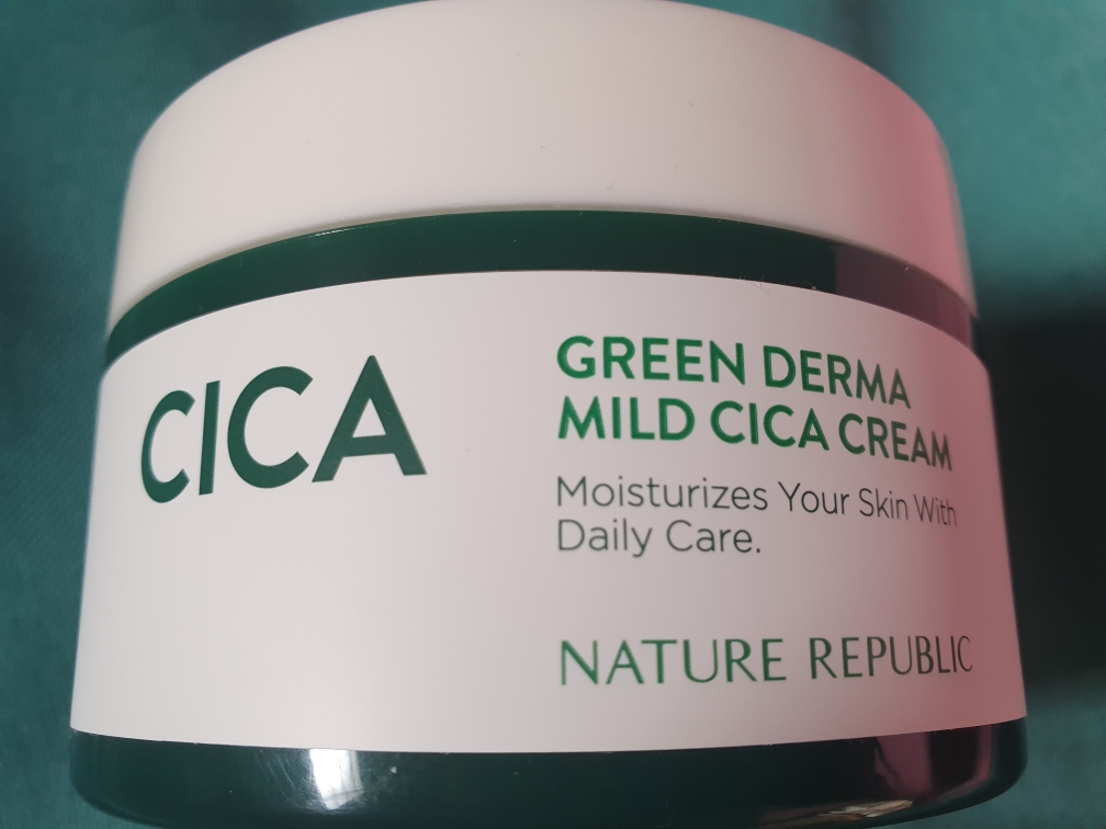Real user review photo of Green Derma Mild Cica Cream
