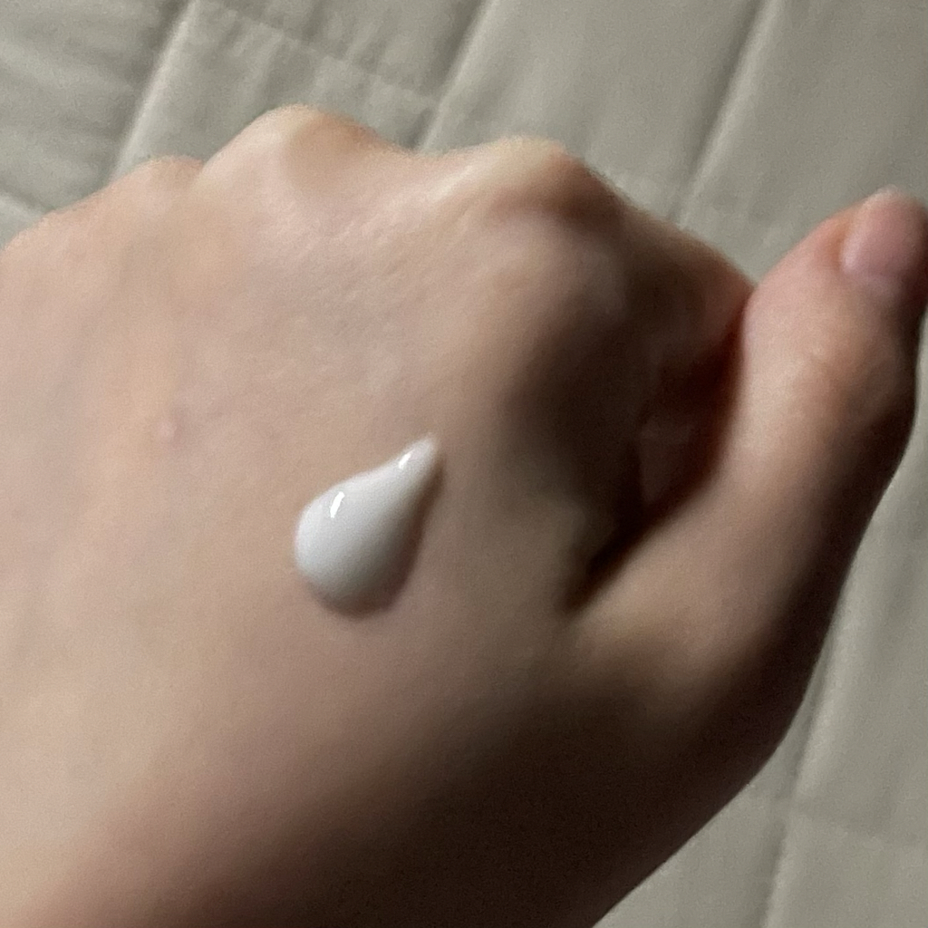 防晒霜 [SPF50+/PA++++] [水感]的真实用户使用照片