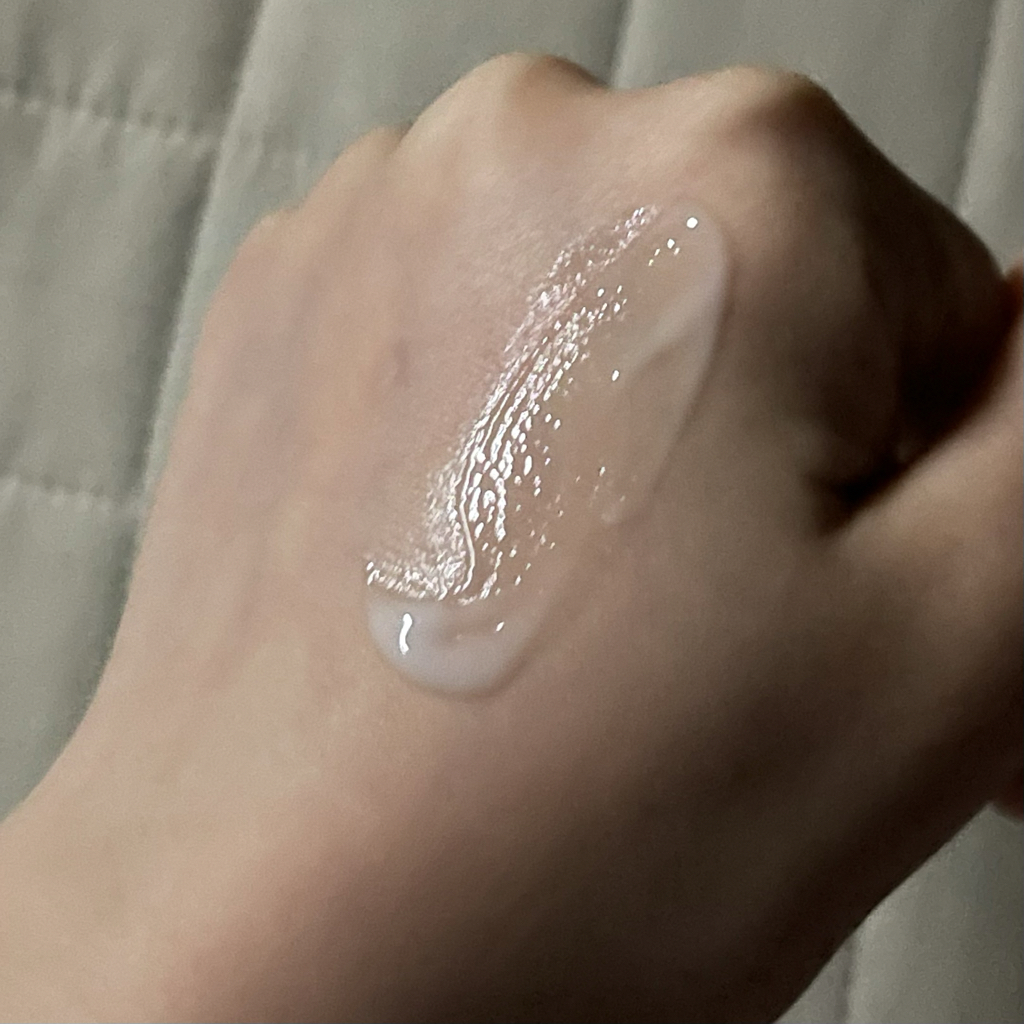 防晒霜 [SPF50+/PA++++] [水感]的真实用户使用照片