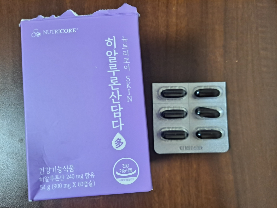 뉴트리코어 (NUTRICORE) 히알루론산 담다 review image