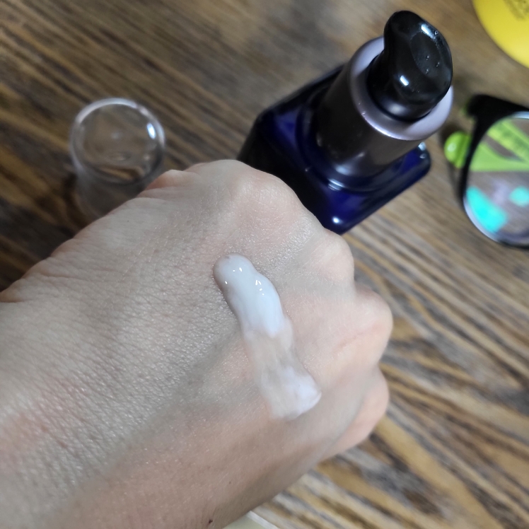 보타닉센스 (Botanicsens) 이오논 퍼밍에센스 review image