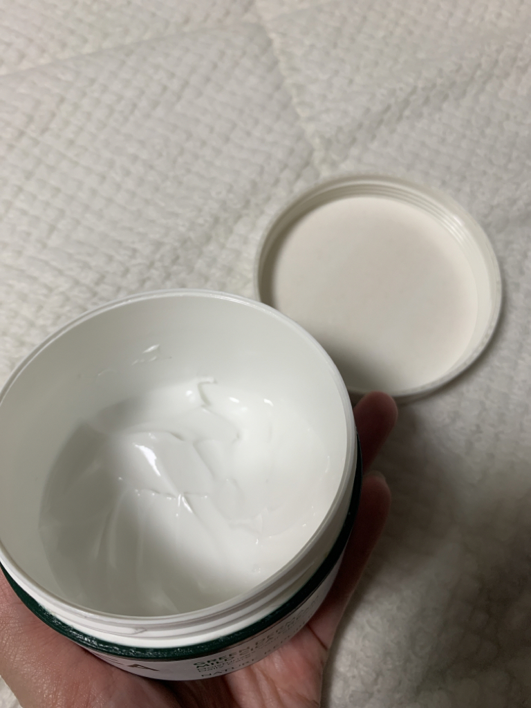 Real user review photo of Green Derma Mild Cica Cream