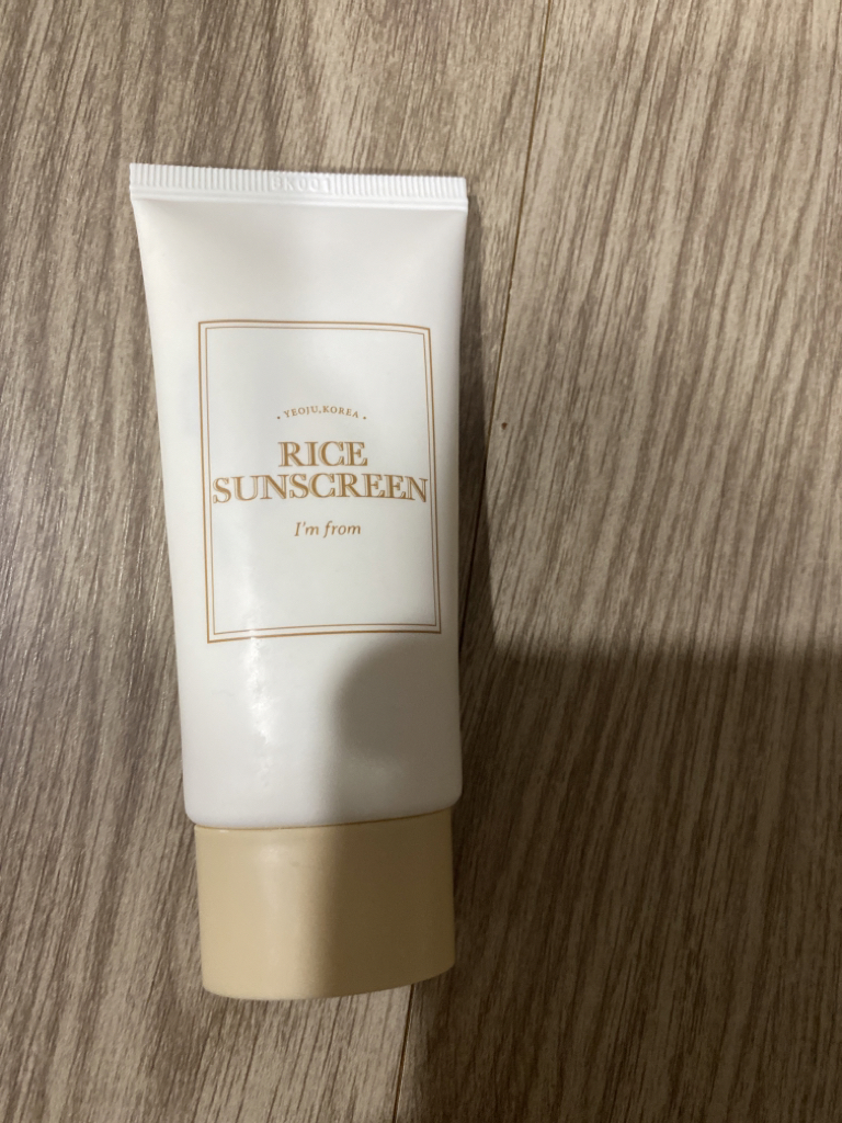 防晒霜 [SPF50+/PA++++]的真实用户使用照片