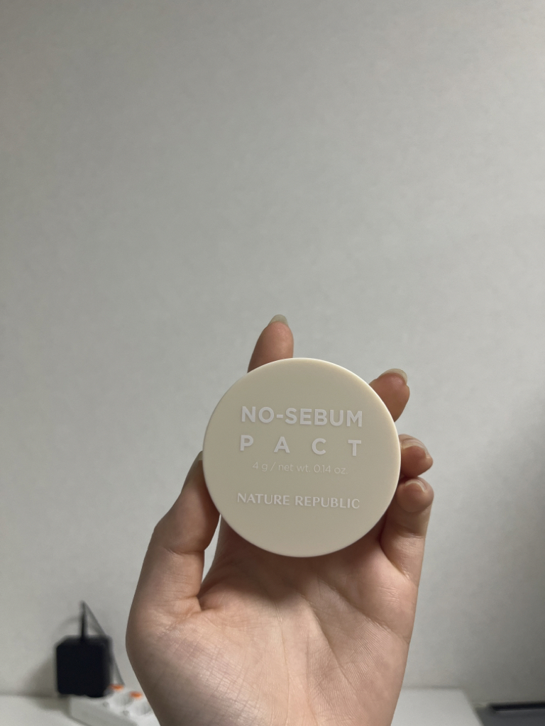 네이처리퍼블릭 (NATUREREPUBLIC) 프로방스 티트리 노세범 파우더 팩트 review image