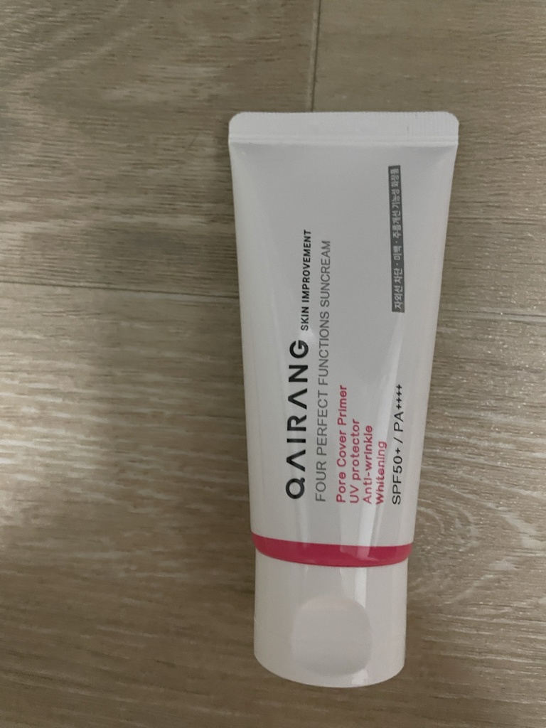 葡萄牙语完美功能防晒霜 [SPF50+/PA++++]的真实用户使用照片