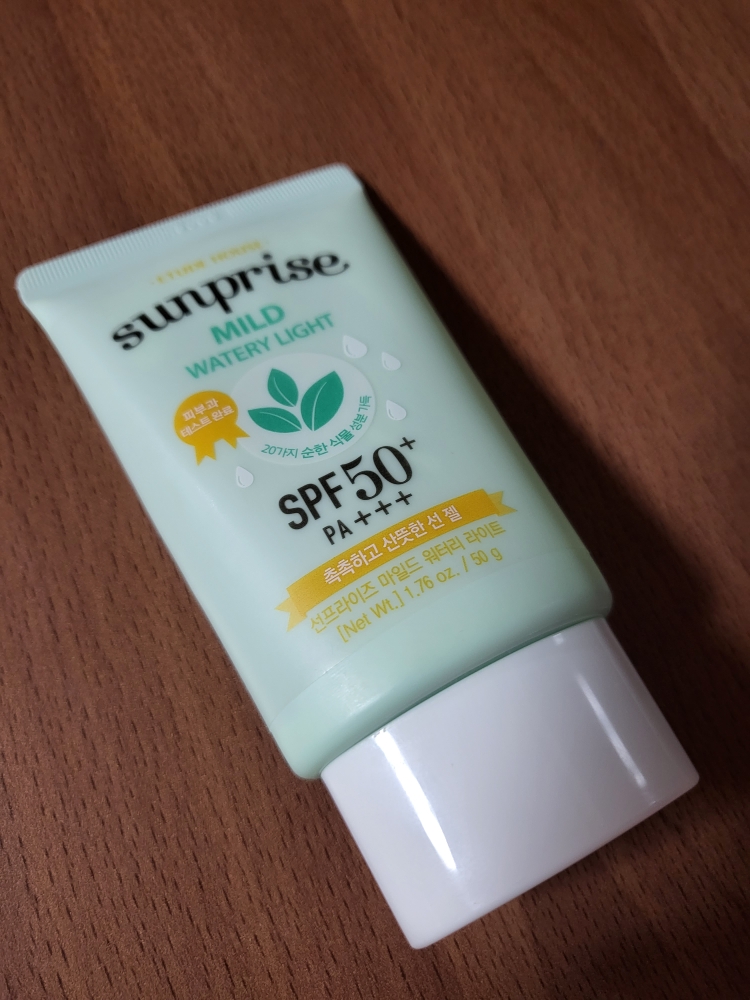 サンプライズマイルドウォータリーライト [SPF50+/PA++++]のリアルなユーザー写真