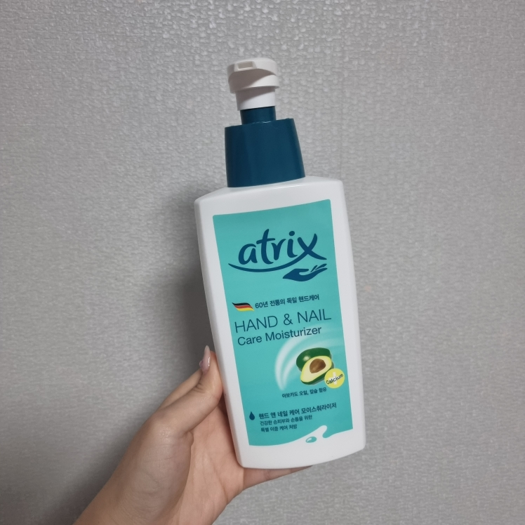 手部和指甲润肤霜的真实用户使用照片