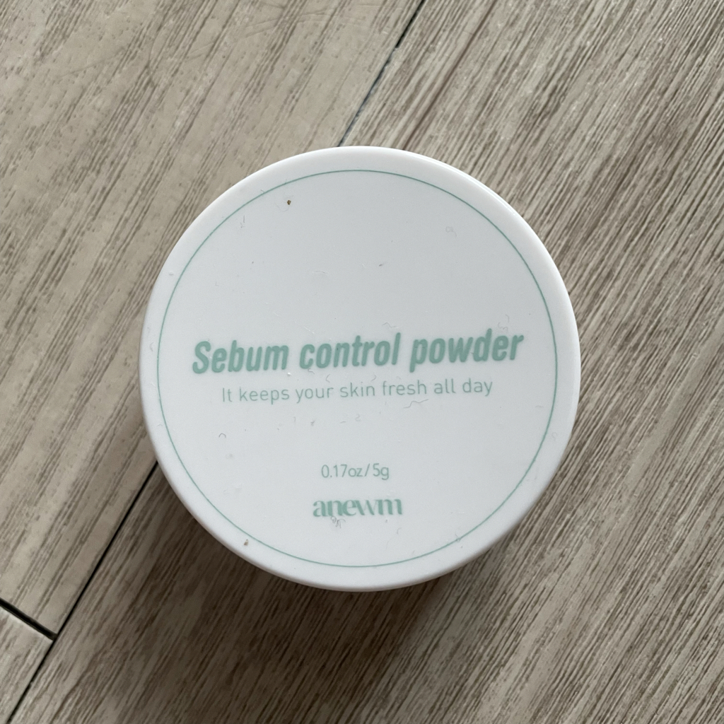 SAATINSIGHT 哑光控油粉饼 common.review image