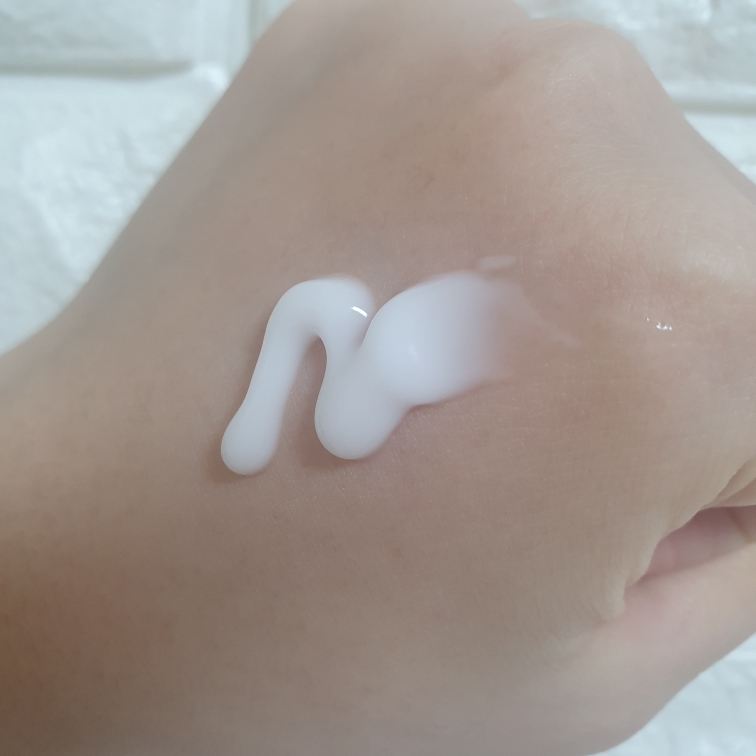 ROVECTIN 平静莲花水乳 common.review image