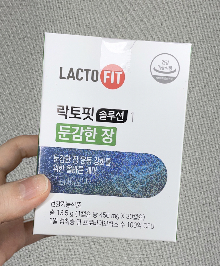 迟钝的缺陷的真实用户使用照片