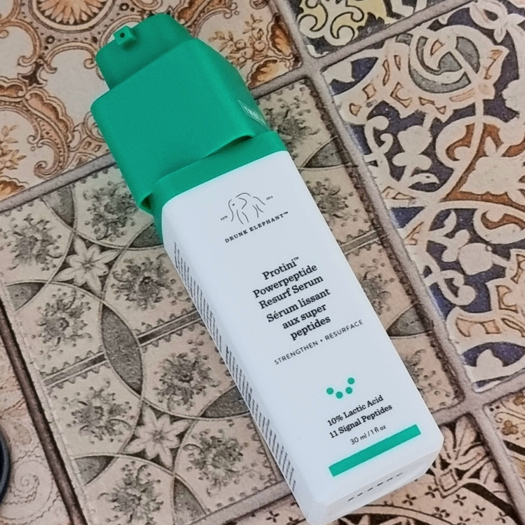 드렁크엘리펀트 (DRUNKELEPHANT) 프로티니 파워펩타이드 리서프 세럼 review image