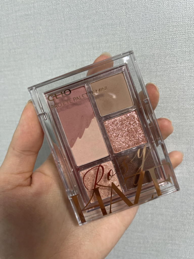 Real user review photo of Pro Eye Palette Mini [02 Rosy Haze]