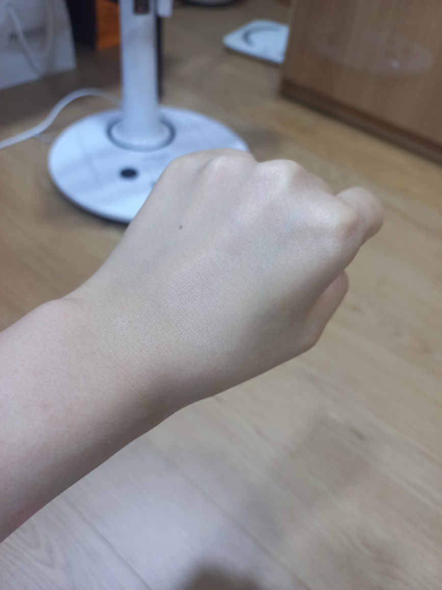 BProject 持久亮肤蜜粉饼 [SPF50+/PA+++] [N21 自然象牙色］ common.review image