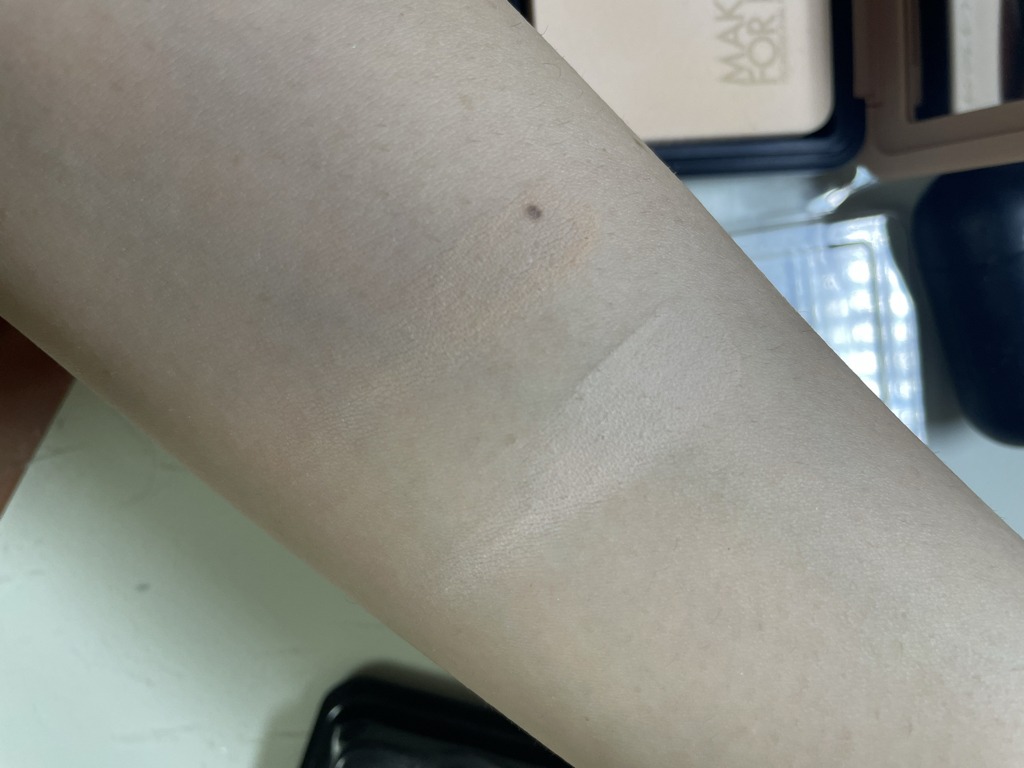 메이크업포에버 (MAKEUPFOREVER) HD SKIN 파우더 파운데이션 [1N00 15-17호] review image