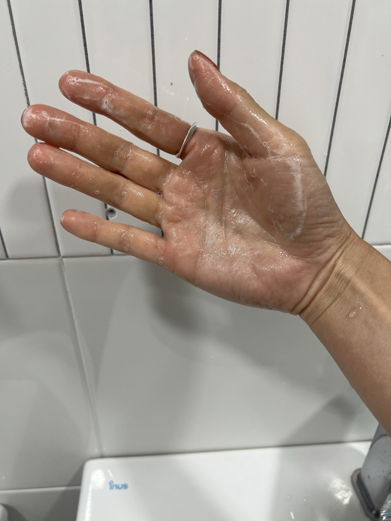 Biome 纯植物洁面棒的真实用户使用照片