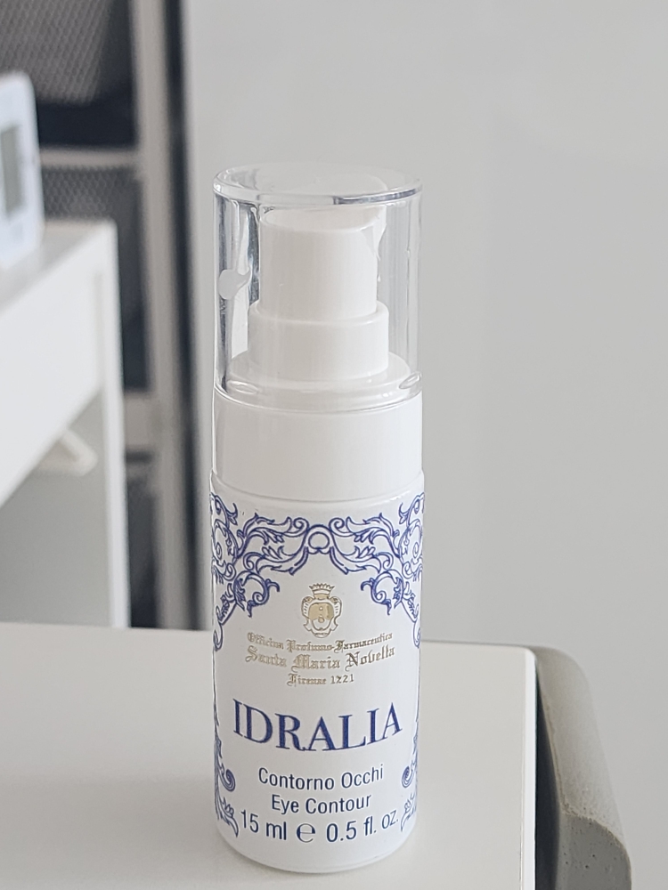 サンタマリアノヴェッラ イドラリア アイ コントゥア 15ml