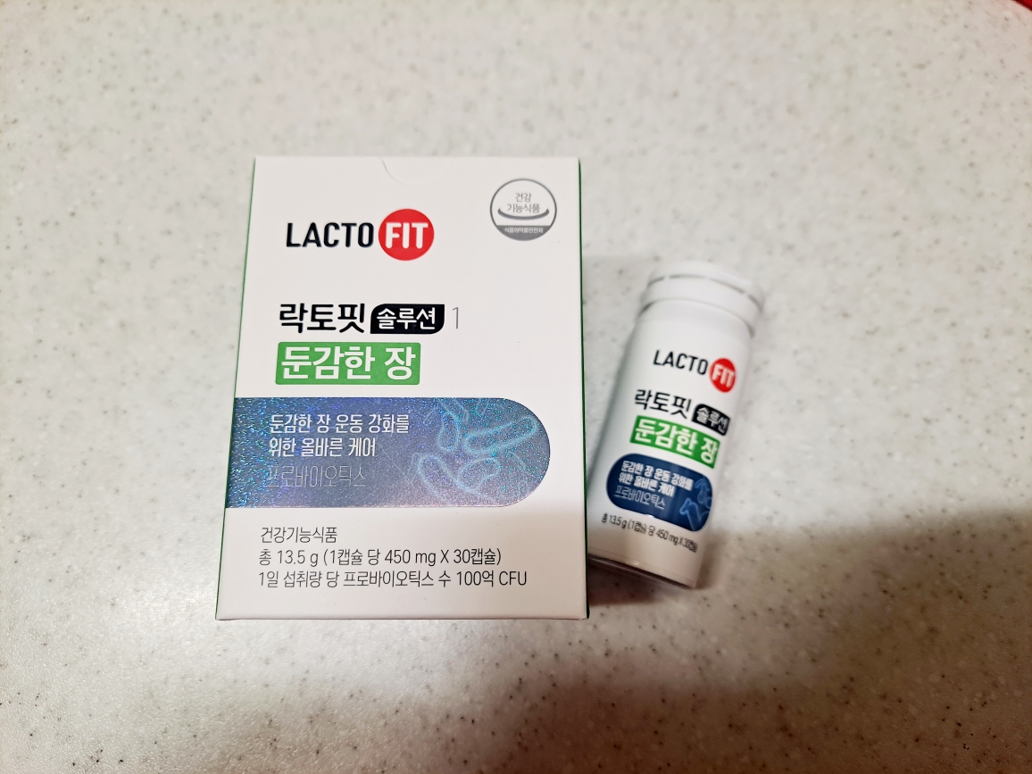 迟钝的缺陷的真实用户使用照片