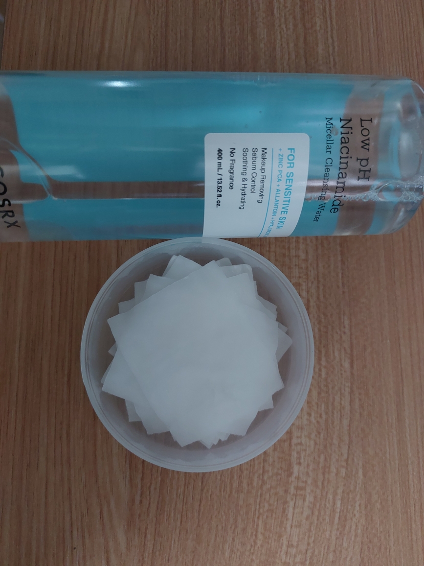 약산성 나이아신아마이드 미셀라 클렌징 워터 review image
