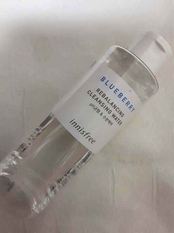 이니스프리 (INNISFREE) 블루베리 리밸런싱 클렌징 워터 review image