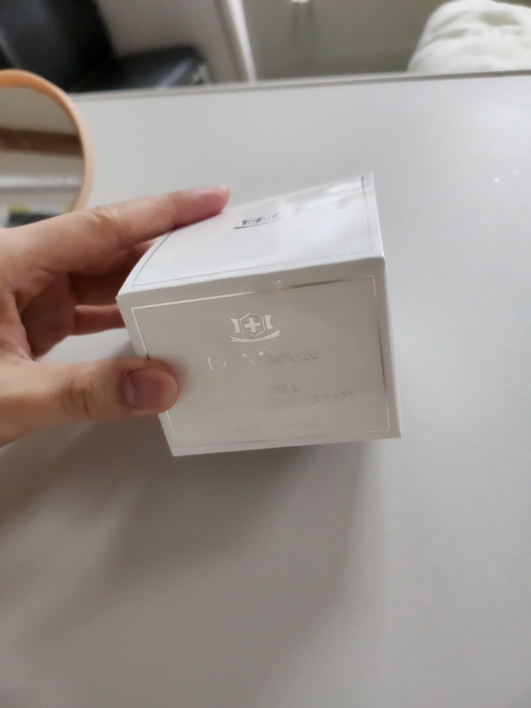 르뮤 (LeMieux) 바이오셀 레쥬베네이팅 크림 review image