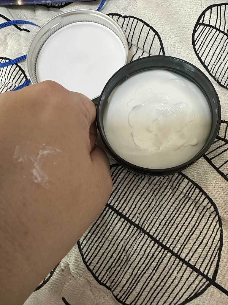 더바디샵 (THEBODYSHOP) 바디 버터 [아몬드밀크] review image