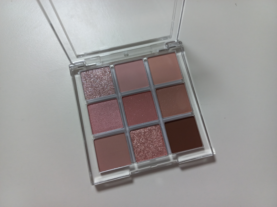 and:ar 阴影调色板 [01 中音调] common.review image