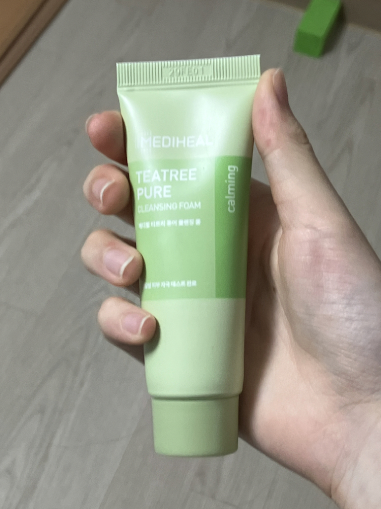 Real user review photo of Tea Tree Pure Cleansing Foam