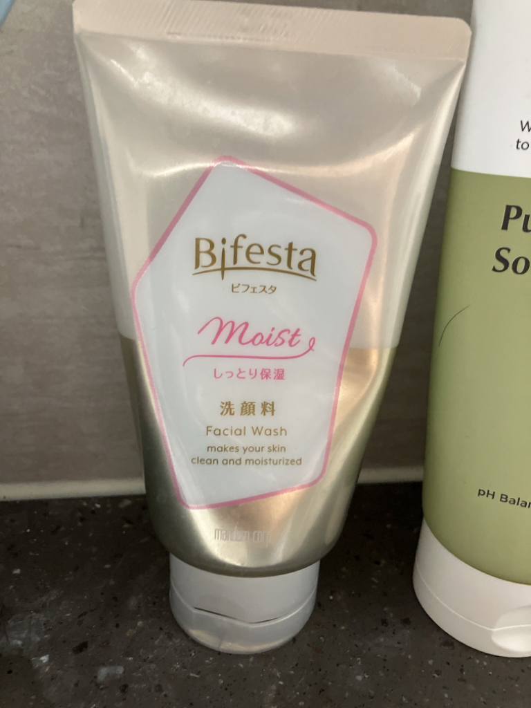 비페스타 (Bifesta) 클렌징폼 촉촉보습 모이스트 review image