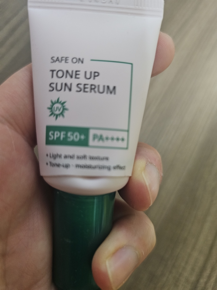 舒缓防晒隔离霜 [SPF50+/PA++++]的真实用户使用照片