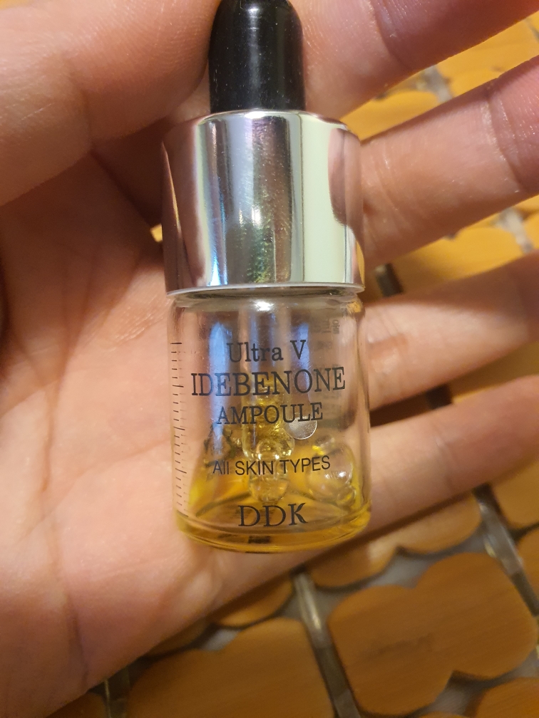 UltraV Idebenone Signature Ampoule review image