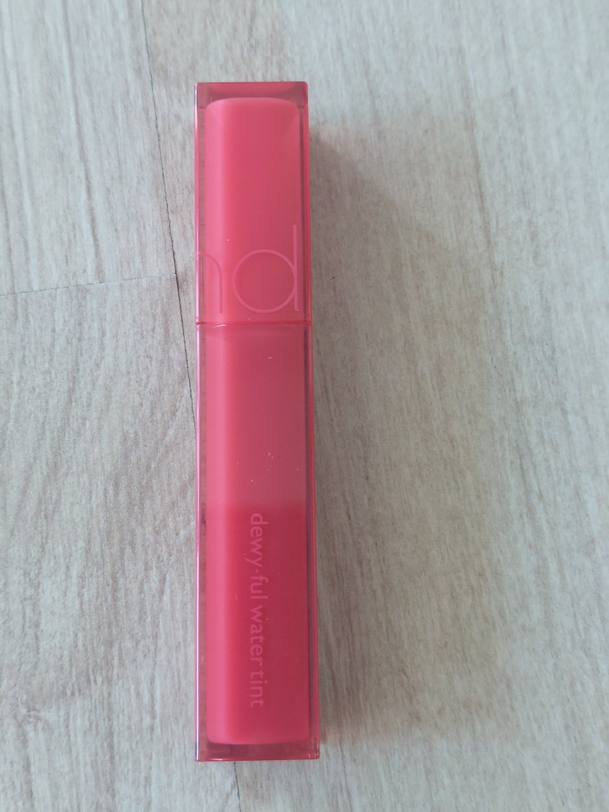 Real user review photo of Deweyfull Water Tint [07 Cherry Way]