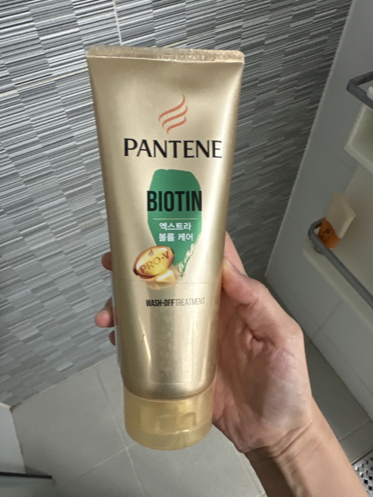 팬틴 (PANTENE) 비오틴 볼륨 케어 트리트먼트 review image