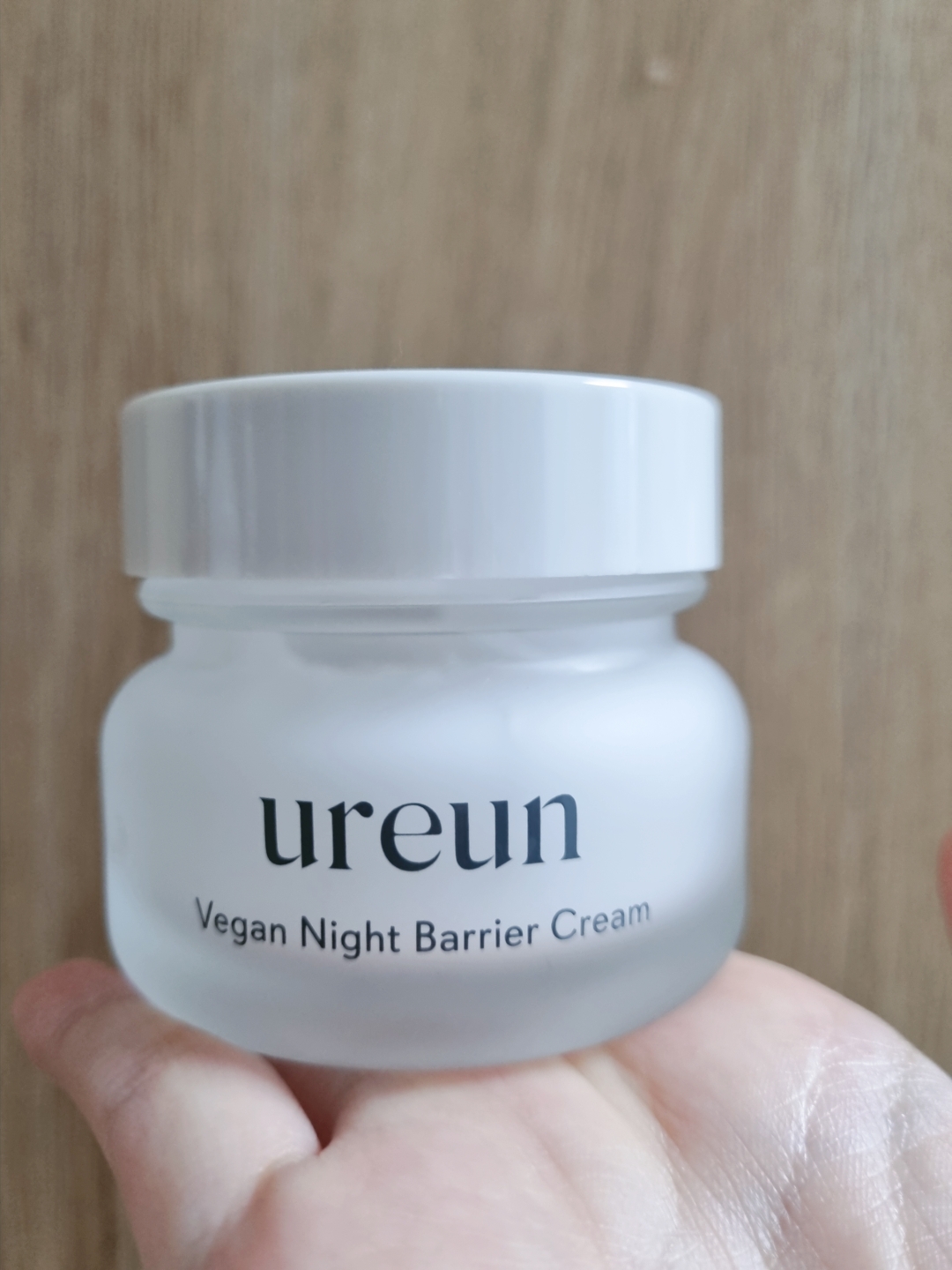 纯素夜间屏障乳霜的真实用户使用照片