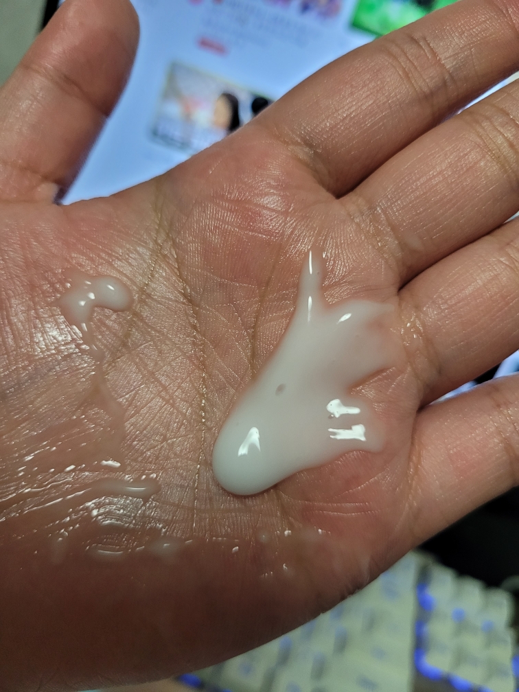 纯素水乳霜 [绿茶]的真实用户使用照片
