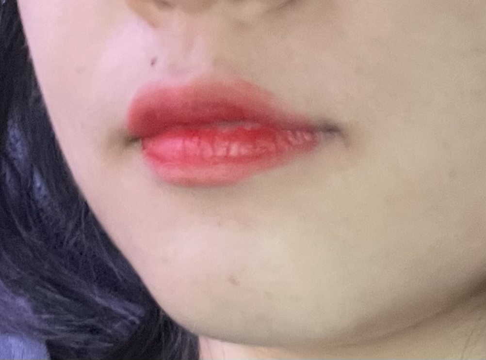 입생로랑뷰티 (YVESSAINTLAURENTBEAUTY) 따뚜아쥬 꾸뛰르 벨벳 틴트 [201 루쥬따뚜아쥬] review image