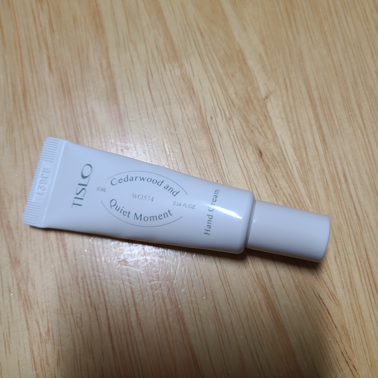 티슬로 (TISLO) 핸드크림 [시더우드앤콰이어트모먼트] review image